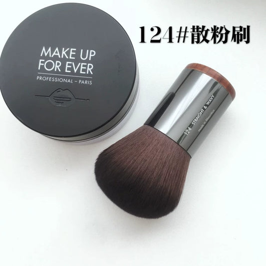 No. 124 Make Up For Ever Polishing Foundation Powder Makeup Brush