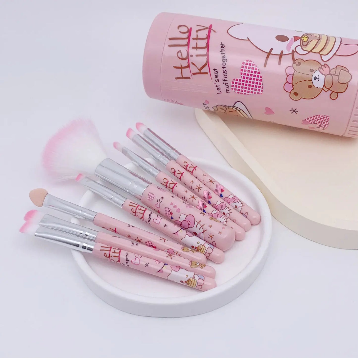 8Pcs Cartoon Cute Soft Bristle Cosmetics Beauty Makeup Brush Barrel Tool Gift Set