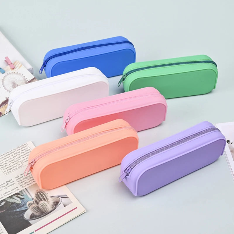 Soft Silicone Large Capacity Waterproof Makeup Brush Storage Box