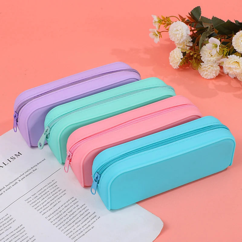 Soft Silicone Large Capacity Waterproof Makeup Brush Storage Box