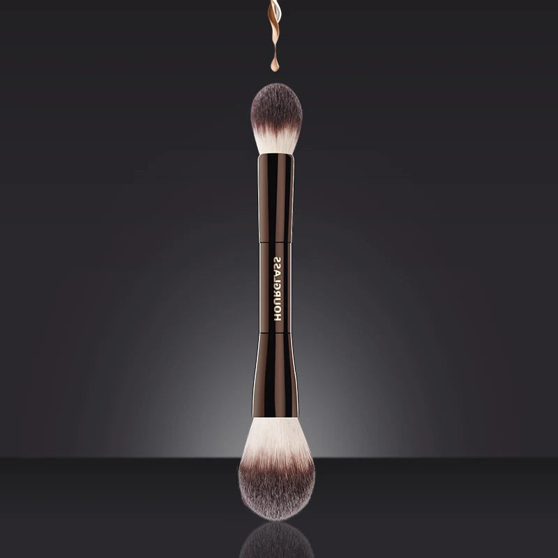 Hourglass No. 18 Veil Powder Brush Soft Bristle Double Headed Design Makeup Brush