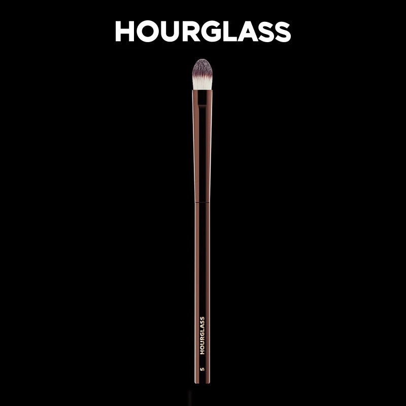 Hourglass - No. 5 Small Concealer Soft Skin-friendly Cover Up Design Makeup Brush