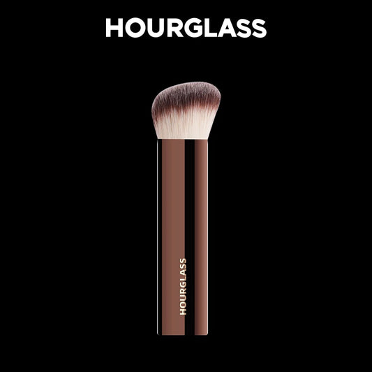 Hourglass No. 20 Vanish Seamless Finish Foundation Soft Bristle Design Makeup Brush