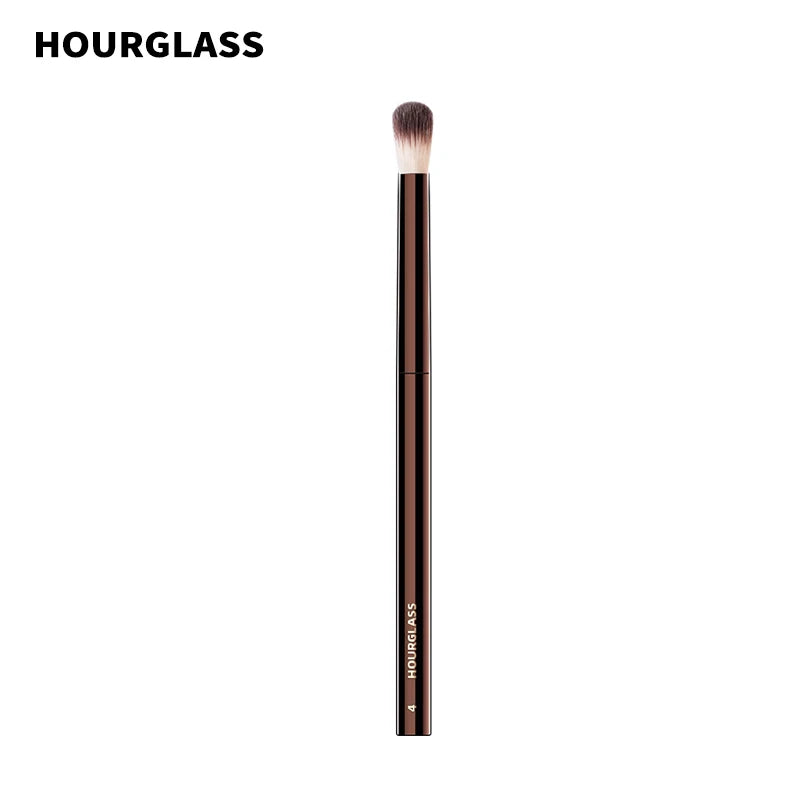 Hourglass No. 4 Soft Highlight Fashion Design Single Makeup Brush